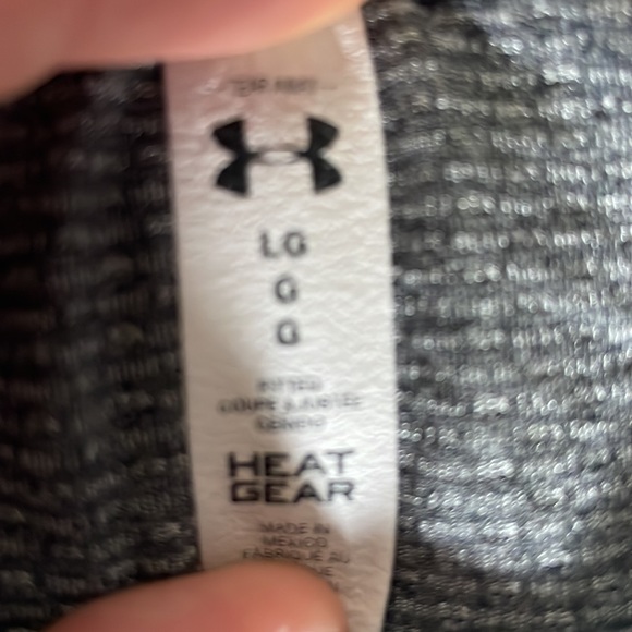 WOMENS DRI FIT UNDER ARMOR SHIRT - Picture 2 of 2